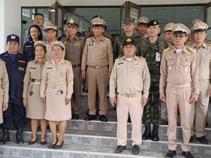 เทศบาลเมืองเทพวงศา ขับเคลื่อนนโยบายรัฐบาล ร่วมประชุมเชิงปฏิบัติการ &ldquo;Operation 90 Days พ้นภัยยาเสพติด&rdquo; อำเภอเขมราฐ